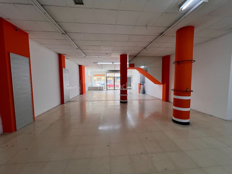 Foto e18e1ebd-30cb-45ca-8eb8-a71cba16cc23. Alquiler local comercial en avenida fisterra 20 local comercial reformado en pleno centro - avenida finisterre, de 531 m2! en Arteixo