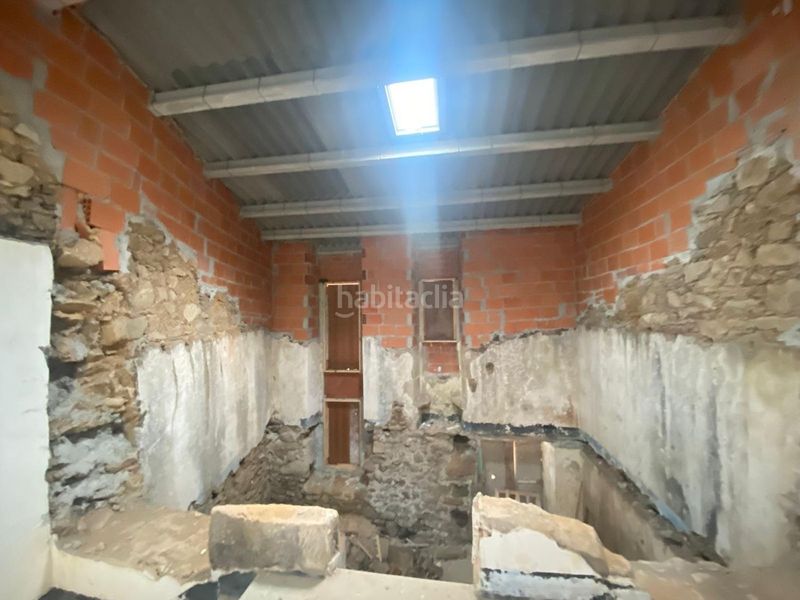 Foto 87a51b26-1822-4ce5-a92d-aa330b59fddc. Casa adossada a xermaña 24 a Laracha