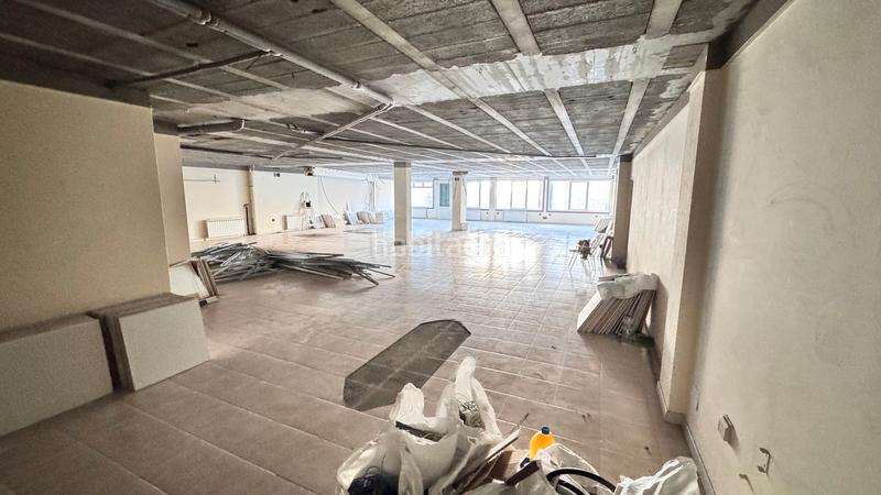 Foto 87a4ae3d-eac9-4395-b57a-c0db26b3aff9. Pis a Arteixo pueblo Arteixo