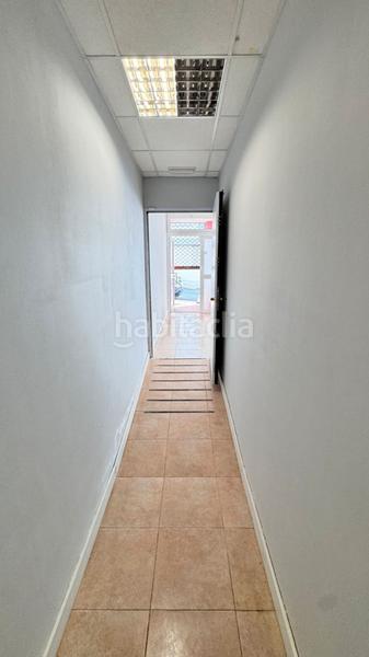 Foto 454bf8bd-6781-4ef5-8e87-3dbd15a7132d. Lloguer local comercial a rúa guerra da independencia 6s a Arteixo