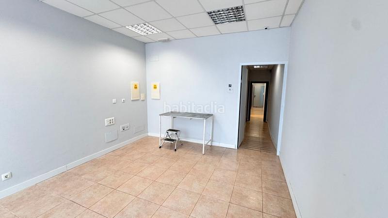 Foto 622874db-53c1-4d0f-91fb-6c6d38d3fc1c. Lloguer local comercial a rúa guerra da independencia 6s a Arteixo