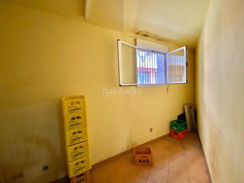 Foto a1b5237d-ceff-4328-b2e8-8ac9aa1b6111. Rent business premise in rúa historiador vedia 14 in Arteixo