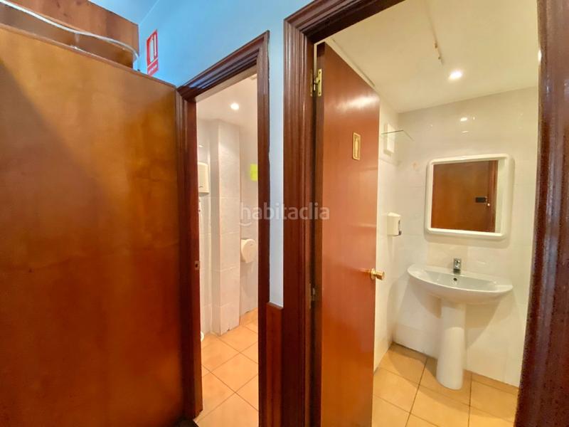 Foto c3e2185b-8446-4150-860b-afffcb526e7b. Rent business premise in rúa historiador vedia 14 in Arteixo