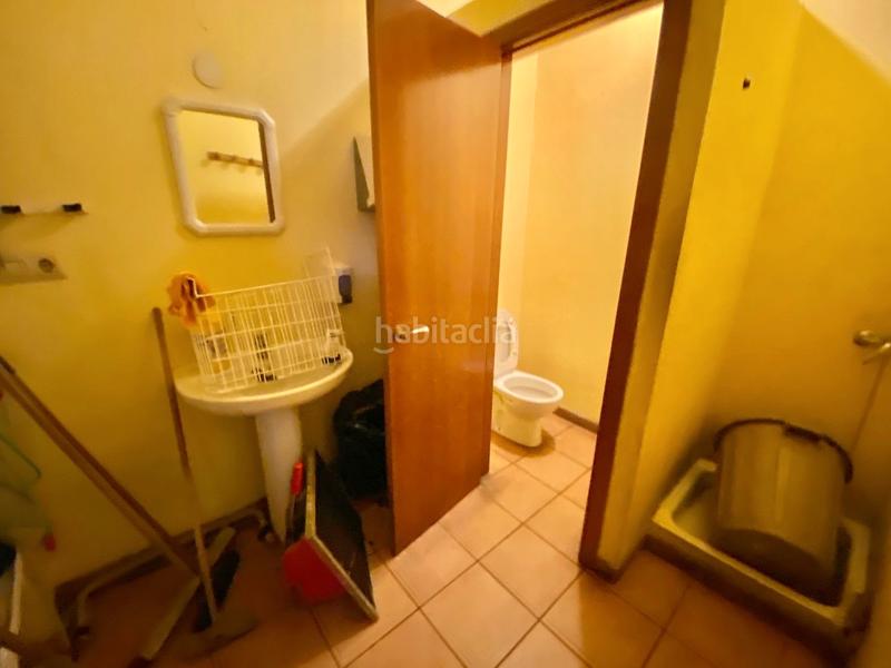 Foto c65578e7-9bb7-415d-bcaa-8af78bbc51c8. Rent business premise in rúa historiador vedia 14 in Arteixo