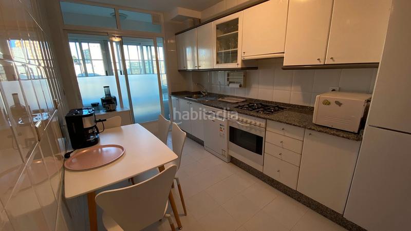 Foto a9b8eeee-efda-4c47-bcee-fdb8f2697628. Rent duplex in rúa luís quintas goyanes n8 in Someso - Matogrande Coruña (A)