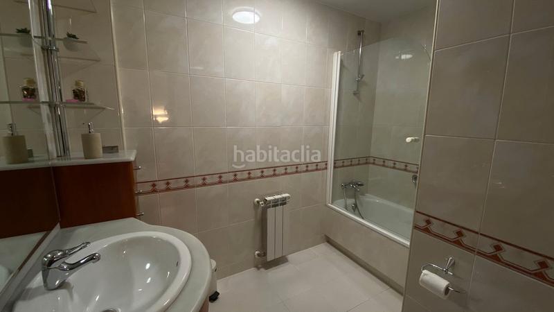 Foto c79a2a20-bac0-42b2-b2ab-7774e22ae144. Rent duplex in rúa luís quintas goyanes n8 in Someso - Matogrande Coruña (A)