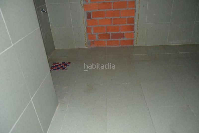 Foto 56a5a57d-5895-402a-aa61-aafb5349eb0a. Affitto locale commerciale in travesía de Arteixo 149a in Arteixo