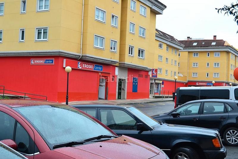 Foto 92a27d68-eb3c-4424-9947-e8a2995961f3. Lloguer local comercial a travesía de Arteixo 149a a Arteixo