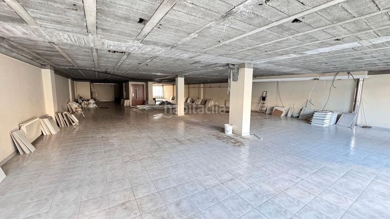 Foto a15b9186-9b5b-4453-bce1-99cfb63f5415. Alquiler local comercial local en alquiler calle ángel del castillo lópez, en Arteixo