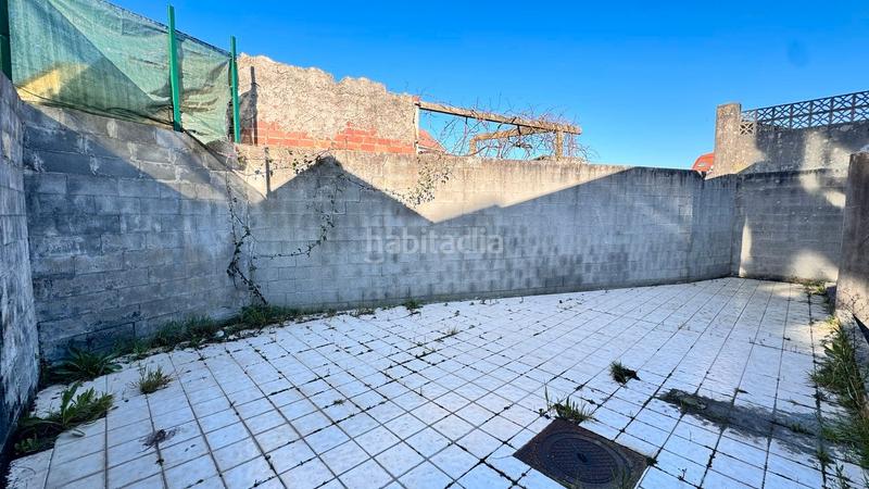 Foto e09b5d87-4973-4a4a-9b6b-46ffc0f7429e. Alquiler local comercial local en alquiler calle ángel del castillo lópez, en Arteixo