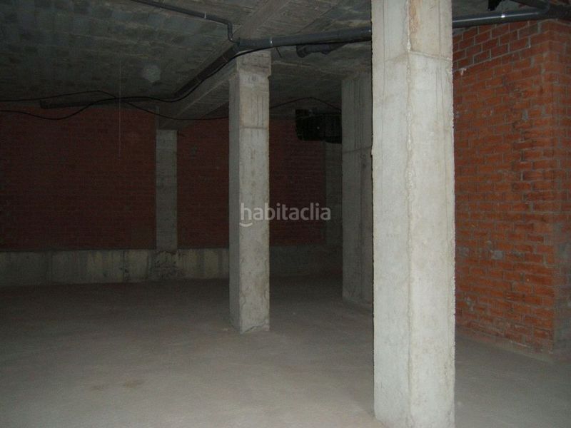 Foto 3d84b9be-4f34-4c86-ad98-f732e3abbd9b. Affitto locale commerciale in rúa teresa herrera 4 in Arteixo