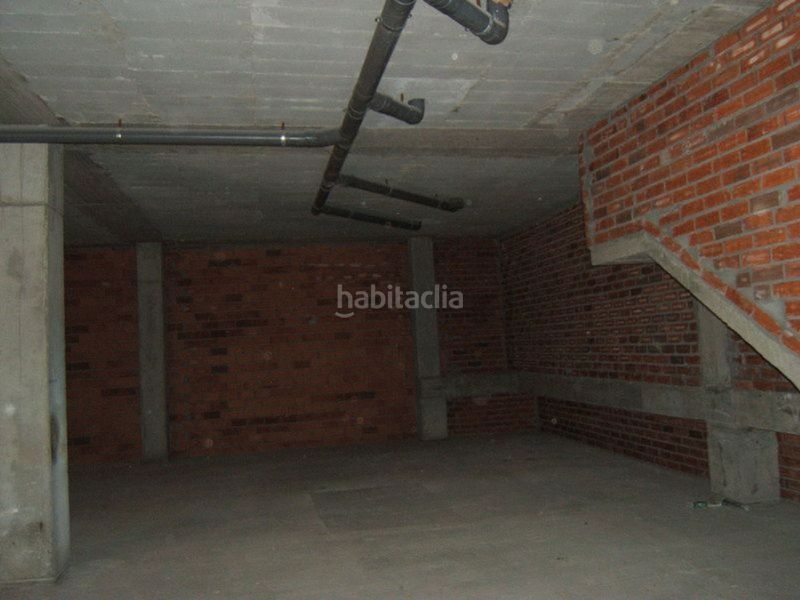 Foto c52d60ea-446c-40d5-98e3-d429119888f4. Alquiler local comercial en rúa fermín bouza brey 10 local en alquiler calle fermín bouza brey, en Arteixo