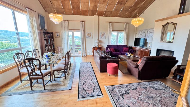 Foto 0cf4d681-a9e6-4383-a849-c36e17b2e23d. Chalet avec cheminée chauffage parking dans Loureda - Lañas - Barrañán Arteixo