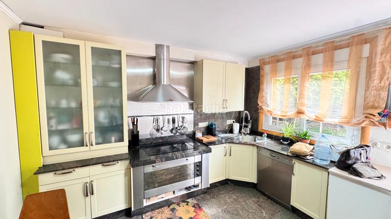 Foto 3d1c0831-6fbc-4c43-bc2b-018aad65a5a3. Chalet avec cheminée chauffage parking dans Loureda - Lañas - Barrañán Arteixo