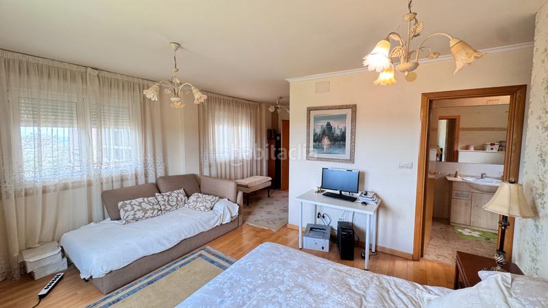 Foto 96b495e8-5db0-427f-864e-a86894131243. Chalet avec cheminée chauffage parking dans Loureda - Lañas - Barrañán Arteixo