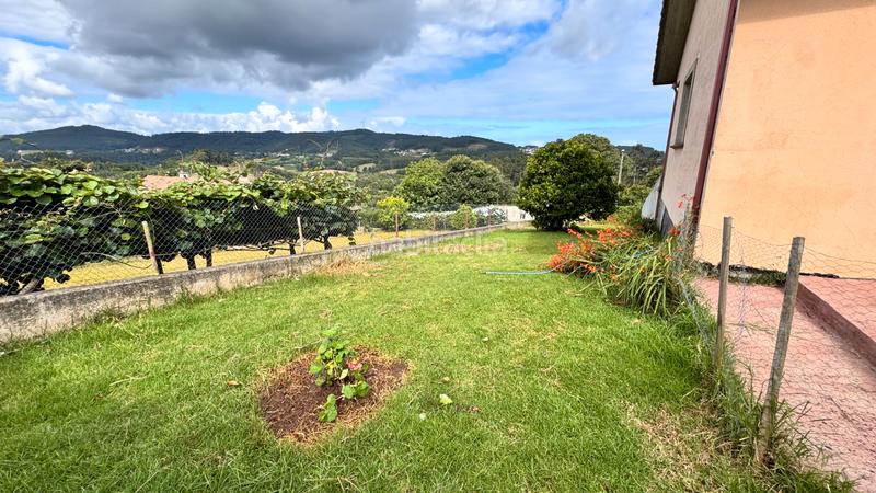 Foto f150d6b2-36d1-43f4-864a-c9caa552db70. Chalet avec cheminée chauffage parking dans Loureda - Lañas - Barrañán Arteixo
