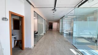 Local Comercial en Avenida Alcalde Manuel Platas Varela