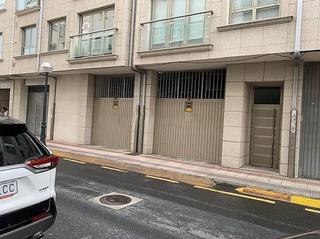 Miete Autoparkplatz in Rúa ría de arousa 0. Alquiler de garaje en calle ría de arousa s/n