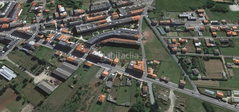 Foto eec4e947-19c0-4ef0-85ff-82d374f0c26a. Terreny residencial a Laracha