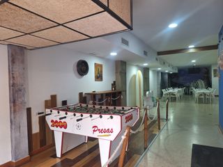 Local Comercial en Calle Tórtola