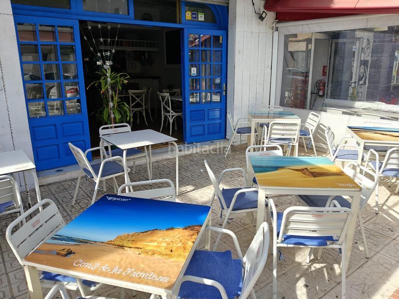 Foto 59d5e8c4-77e8-477c-b302-763dabb21420. Affitto locale commerciale in El Bajondillo Torremolinos