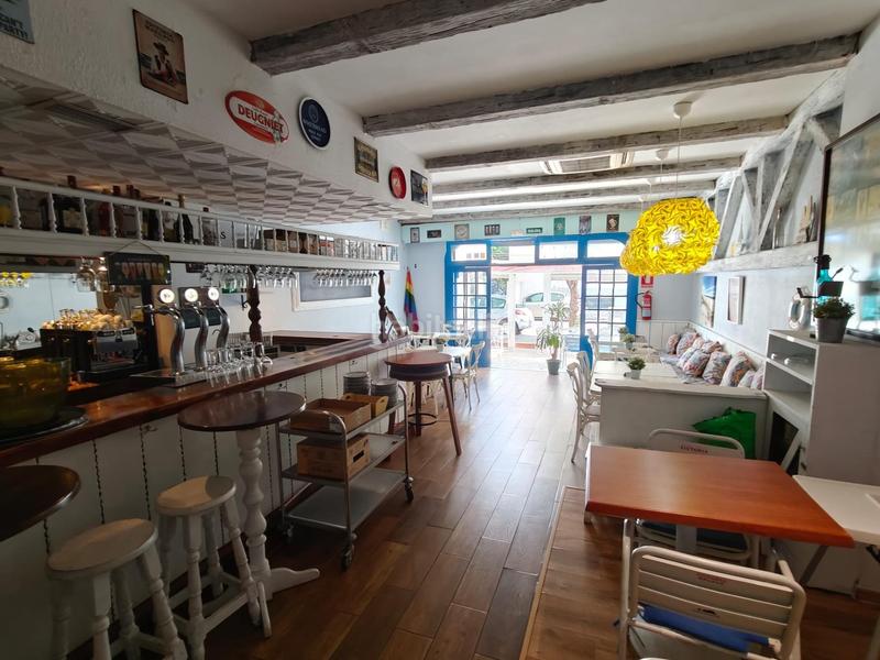 Foto 839ab427-79cb-479c-bbb1-829a6bfb67b2. Location local commercial dans El Bajondillo Torremolinos