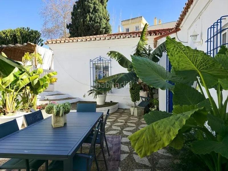 Foto aa716d6b-5b65-4b03-99c1-60c1d9296c07. Chalet with parking in El Bajondillo Torremolinos