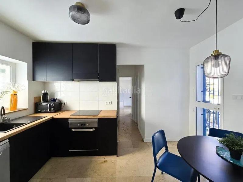 Foto bde8519c-29d6-4cba-bba1-c6bc1b513a3f. Chalet with parking in El Bajondillo Torremolinos