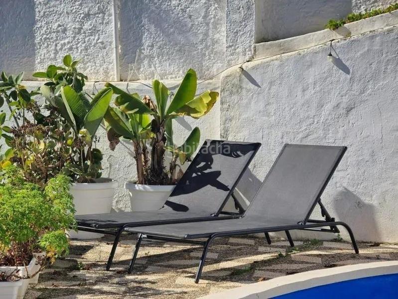 Foto d59a9e9a-babf-4bf7-b303-4f1e64e00f14. Chalet con parcheggio in El Bajondillo Torremolinos