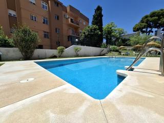 Pis  Avenida palma de mallorca. Precioso piso reformado 3 dormitorios piscina y parking