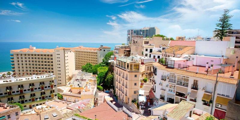 Foto ae43ab81-34fc-451e-bbd4-8847d9cb77fb. Estudio  reformado y amueblado en el centro ideal como inversión o primera vivienda en Torremolinos