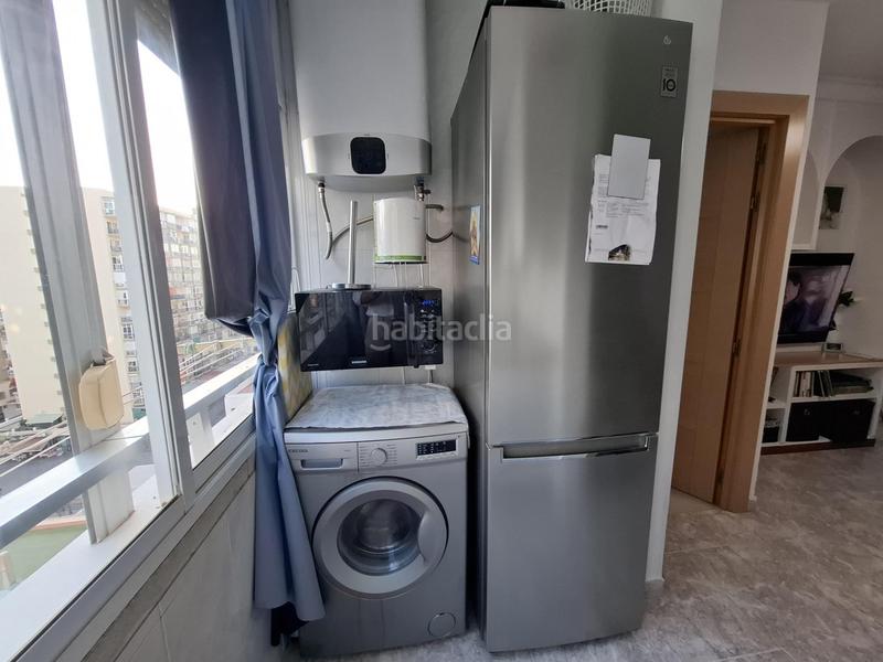 Foto dee10fb2-a0f2-4a44-a5b2-bb1bd61975f3. Estudio  reformado y amueblado en el centro ideal como inversión o primera vivienda en Torremolinos