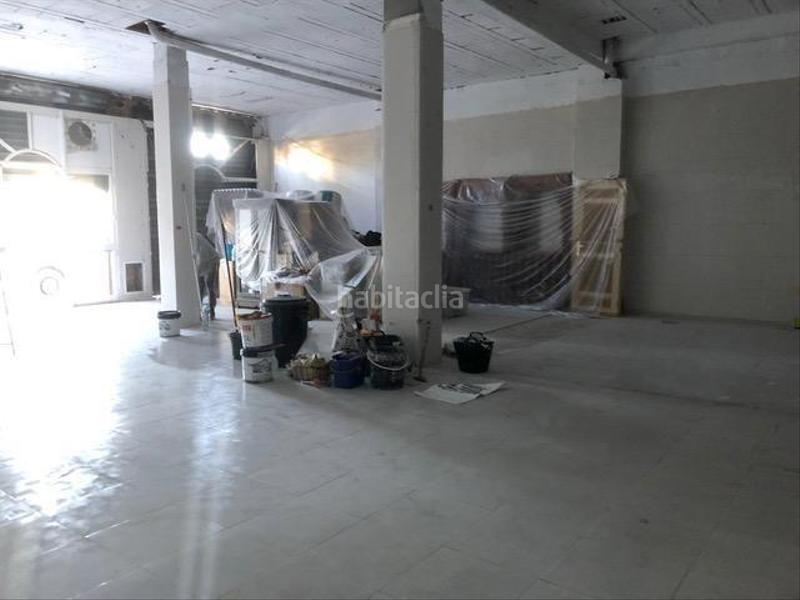 Foto 21630ca4-c282-45e3-95da-33d185475438. Local comercial a El Bajondillo Torremolinos