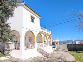 Chalet  Calle jose maria sert. Exclusivo chalet con 5 habitaciones y vistas panoramicas al mar