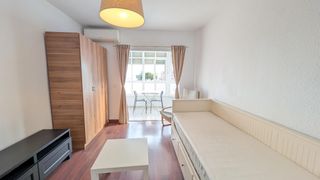 Studiowohnung en Loma de los Riscos. Estudio con vistas al mar y  a la monta�a a 5 min andando de la