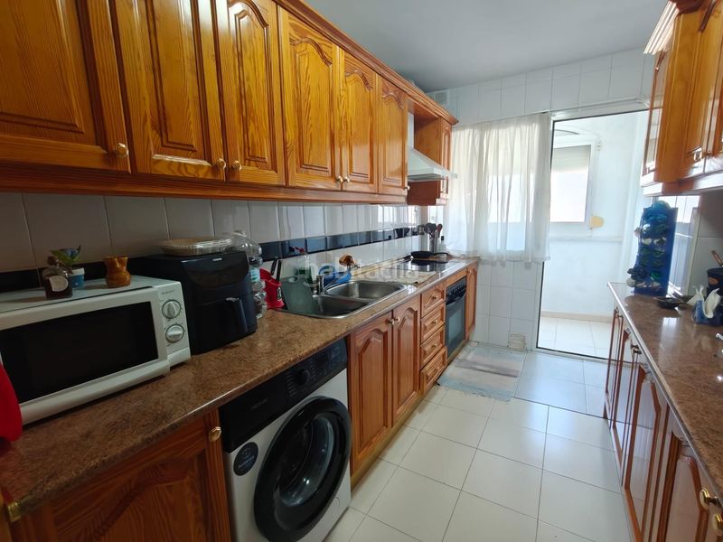 Foto fecf1348-6a6a-4d55-9d6c-49b6ce95b816. Pis amb aparcament piscina a Manantiales-Estación de Autobuses Torremolinos