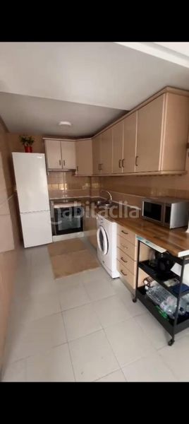 Foto 18ec7598-1842-42f6-90fd-43be756eca5a. Pis amb piscina a Montemar Torremolinos