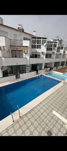 Foto e89e5f49-67e5-455b-9b79-1bbe9a4b9e5c. Pis amb piscina a Montemar Torremolinos