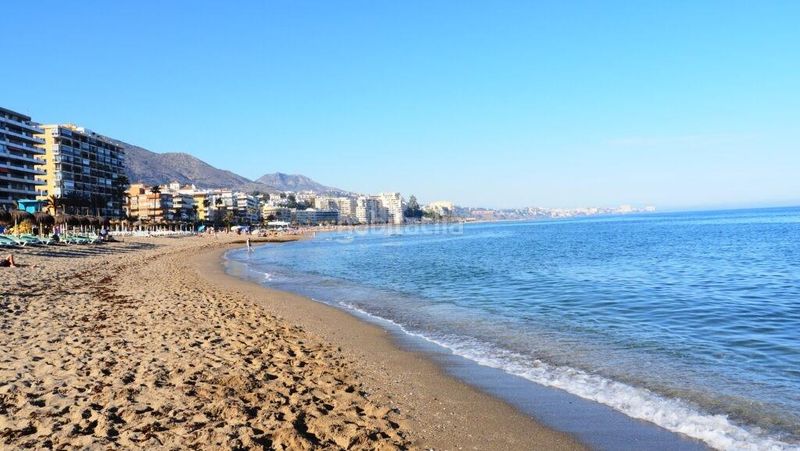 Foto 19210c65-7984-4052-9dec-8c93c4f06b1b. Pis amb piscina a Puerto Deportivo Fuengirola