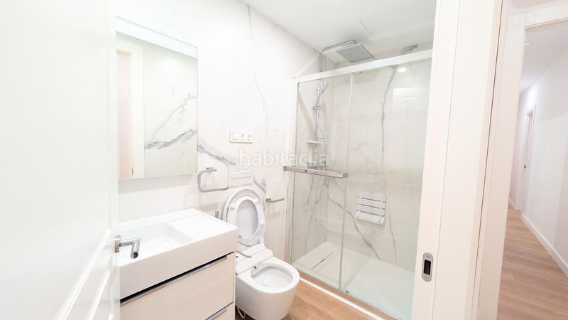 Foto 405838e8-5e79-4ae2-acbf-29a8e7bcc8ff. Pis amb piscina a Puerto Deportivo Fuengirola