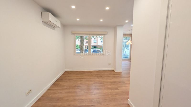 Foto 8849000b-9c28-4dcb-9c32-be6ff8857197. Pis amb piscina a Puerto Deportivo Fuengirola