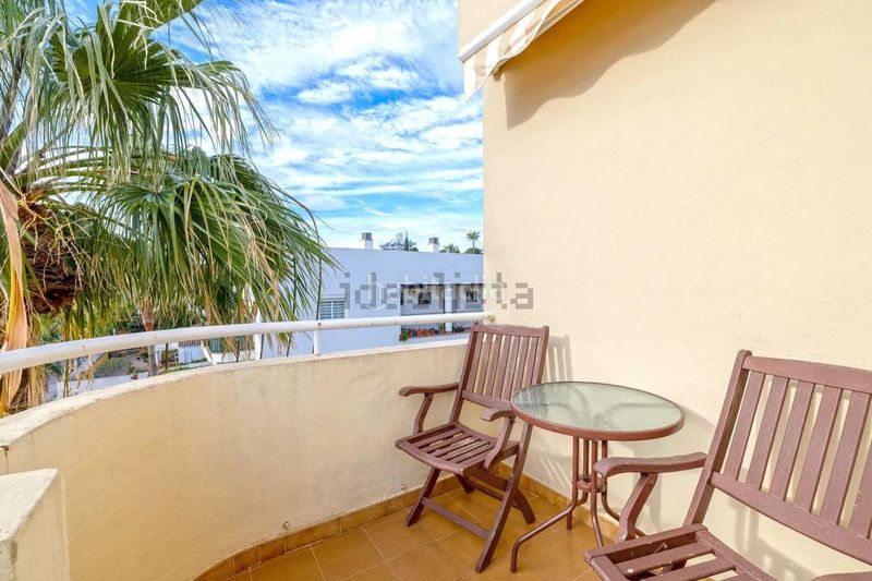 Foto 5fbfa6d4-509d-416e-9f45-dbab9c9a4131. Àtic amb aparcament piscina a Montemar Torremolinos