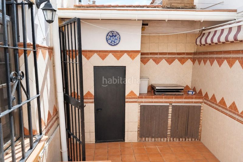 Foto d96c9897-12bd-4a17-ae49-235ec06c4007. Casa adossada amb aparcament a La Colina Torremolinos