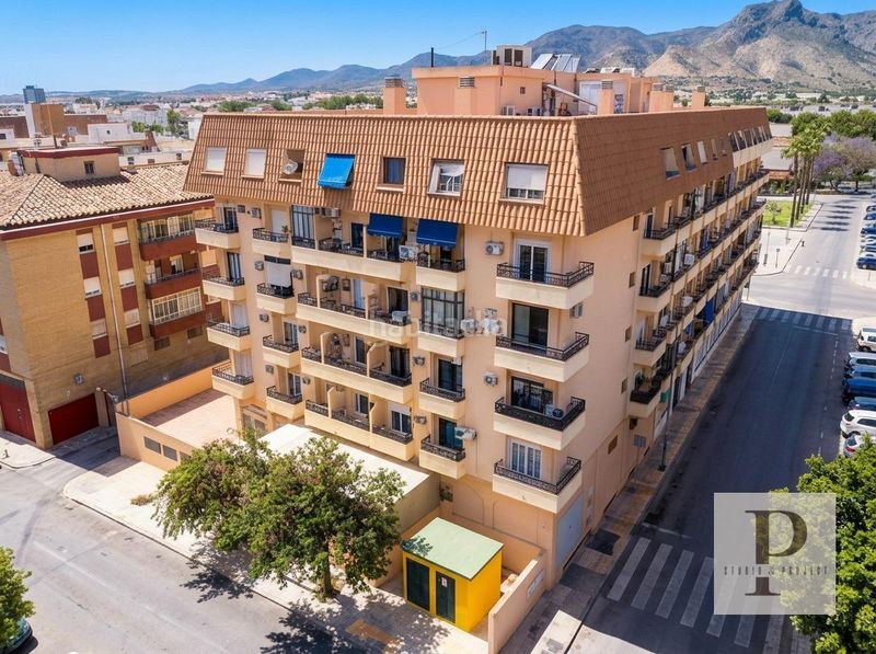 Foto 9ab8f71f-3cf9-4886-bff2-c91e57925a53. Estudi a Calvario Torremolinos