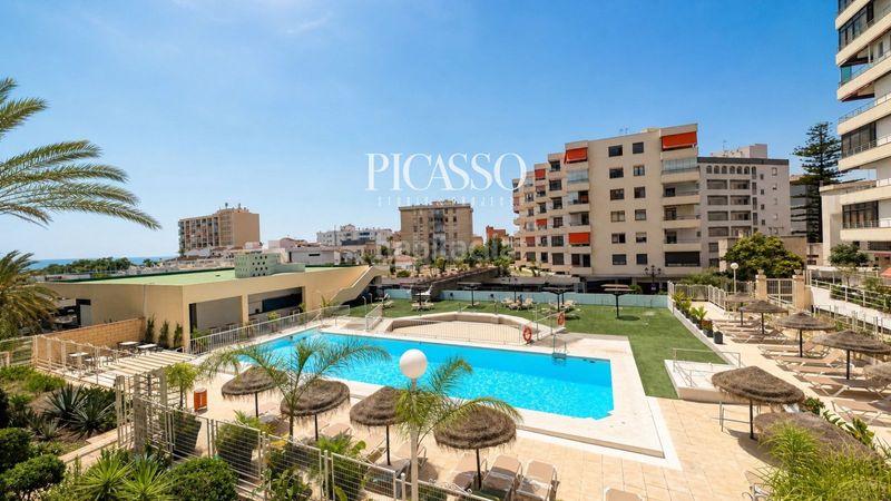 Foto fa51db2d-1957-4a96-9274-25180ee1d710. Pis amb calefacció piscina a El Bajondillo Torremolinos