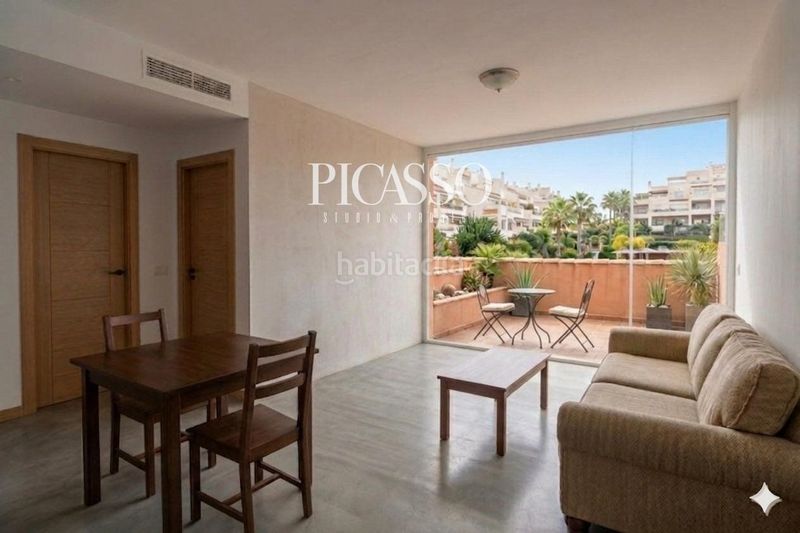 Foto 2bf55010-86f0-4340-8e16-8240d2729ed5. Flat with pool in Santangelo Benalmádena