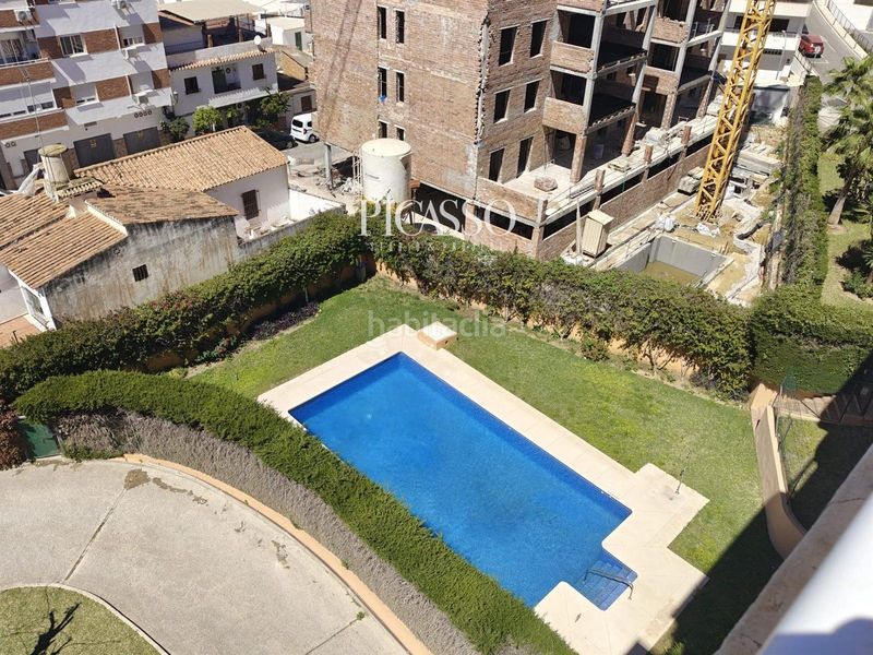 Foto 347f2e33-4aec-48f0-90ea-caa3dfcf9e2d. Lloguer dúplex amb piscina a Arroyo de la Miel Benalmádena