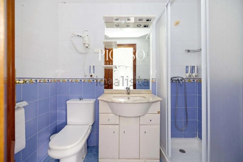 Foto f5b69dfd-ab2a-43d2-85f9-c74b2b990d0f. Àtic amb aparcament piscina a Montemar Torremolinos