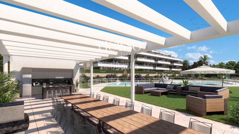 Foto a9ece2cd-e966-445d-aa97-36b50c74a6a2. Pis amb aparcament piscina a Montemar Torremolinos
