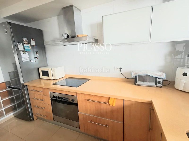 Foto 61e93d65-4685-4d2f-9717-57f546d9d566. Casa adossada amb aparcament a La Colina Torremolinos